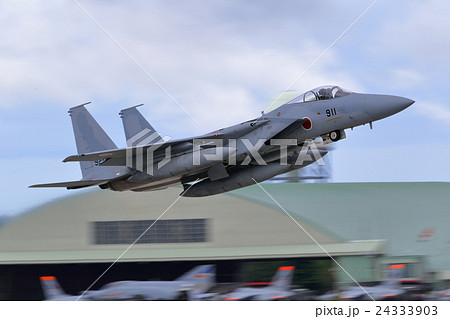 航空自衛隊　戦闘機　離陸　F-15J 24333903