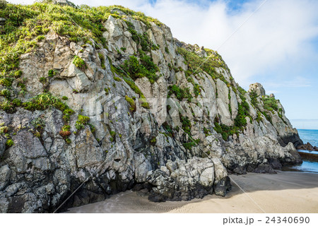 千騎ケ岩 せんがいわ (千葉県銚子市犬若) 2016年8月現在 千騎ケ岩 せんがいわ (千葉県銚子市犬若) 2016年8月現在 24340690