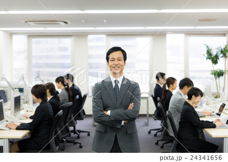ビジネスマン 24341656