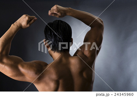 パワフルな男性 24345960