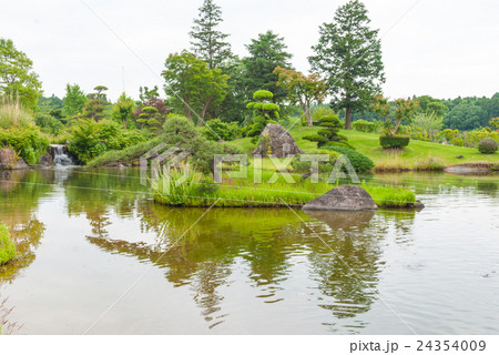 牛久大仏　本願寺　日本庭園 24354009