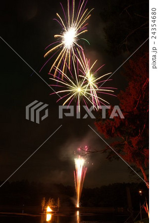 飯綱火まつり伝統の花火 24354680