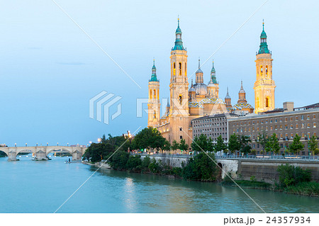 Zaragoza Basilica Spain Zaragoza Basilica Spain 24357934