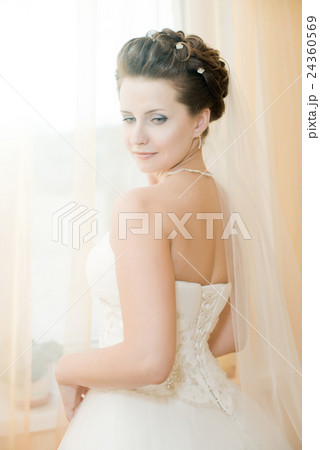 fiancee 24360569
