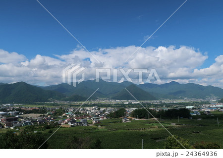晩夏の山の風景 24364936