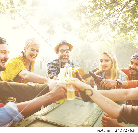 Friends Friendship Outdoor Dining People Concept 24372763