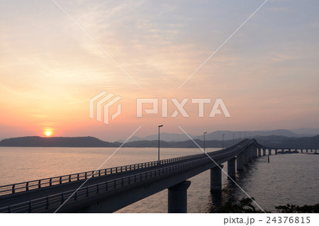 角島大橋の朝日 角島大橋の朝日 24376815