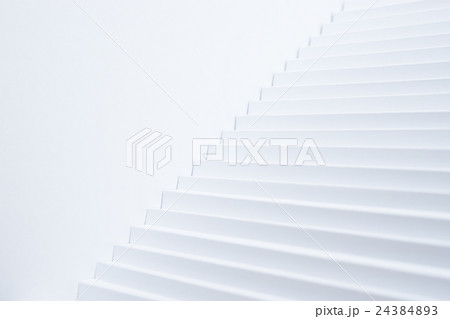 白い階段 白い階段 24384893