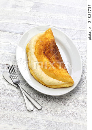 モンサンミッシェル風オムレツ モンサンミッシェル風オムレツ 24387757