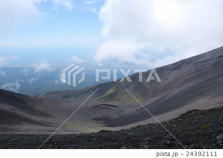 宝永山第一火口（富士山） 24392111