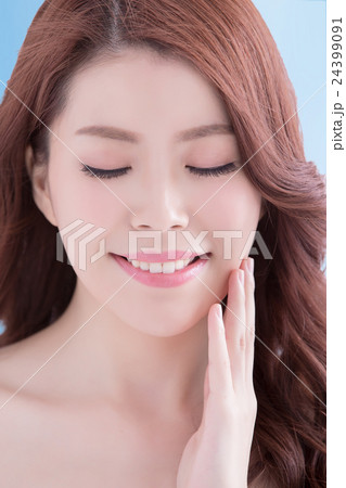 Beauty woman with health skin Beauty woman with health skin 24399091