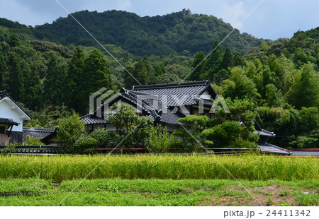 山里の民家 24411342