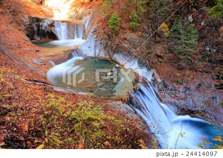 七ツ釜五段の滝 七ツ釜五段の滝 24414097