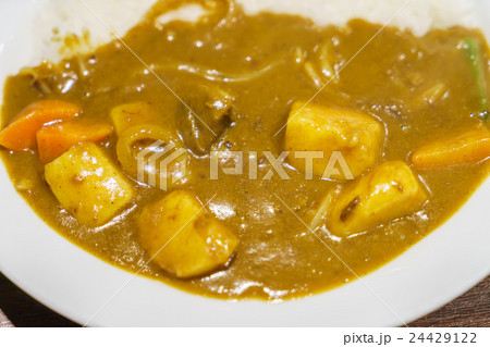 Japanese food style curry with rice Japanese food style curry with rice 24429122