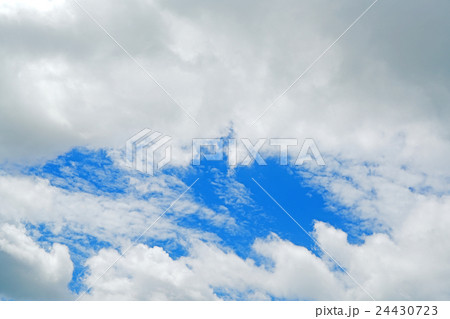 blue sky with cloud 24430723