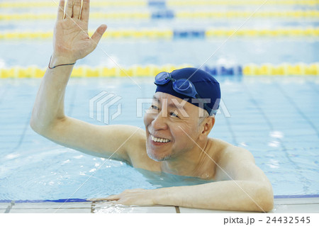 シニア スイミング シニア スイミング 24432545