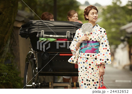 着物女性 ポートレート 着物女性 ポートレート 24432652