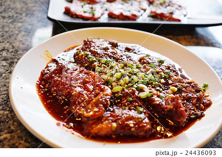焼肉用のお肉、牛ハラミ肉(Meat for Roast, Outside Skirt) 焼肉用のお肉、牛ハラミ肉(Meat for Roast, Outside Skirt) 24436093