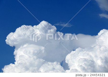入道雲 24454321