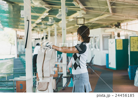 Japanese woman golfer , housewife 24456185