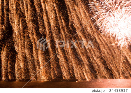 打上花火 長尾神社からの景色 打上花火 長尾神社からの景色 24458937