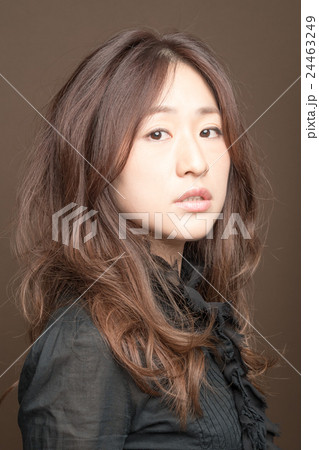 女性　ヘアスタイル 24463249