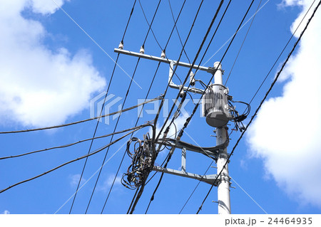 青空と電信柱 青空と電信柱 24464935