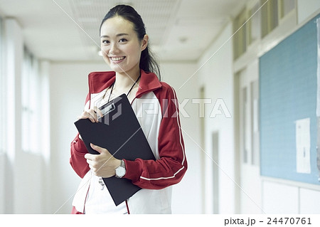 女性 先生 ポートレートの写真素材