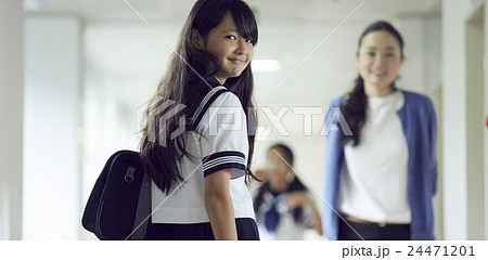 放課後　女子中学生 24471201