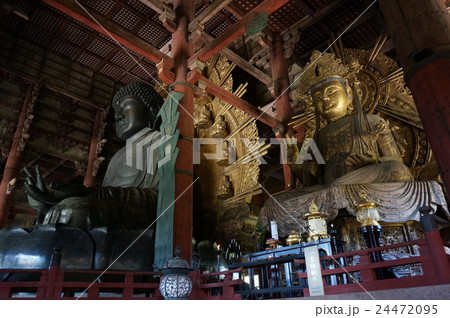 奈良「東大寺」：大仏と如意輪観音 24472095