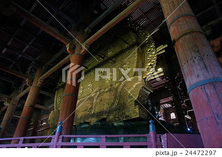 奈良「東大寺」：大仏の背後にある”光背”（こうはい） 24472297