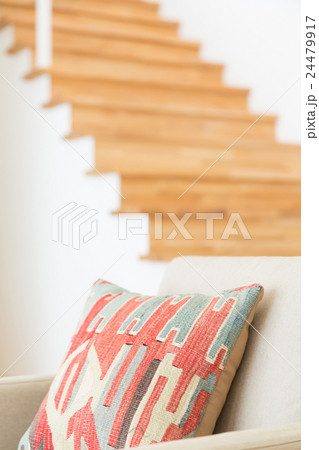 明るいリビング 明るいリビング 24479917