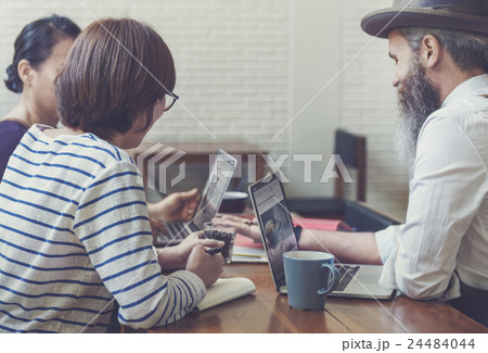 Analysis Research Marketing Coffee Coffee Shop Concept Analysis Research Marketing Coffee Coffee Shop Concept 24484044