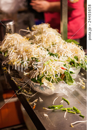 Wen xin night market Hong Ding Mongolian Barbecue Wen xin night market Hong Ding Mongolian Barbecue 24493658