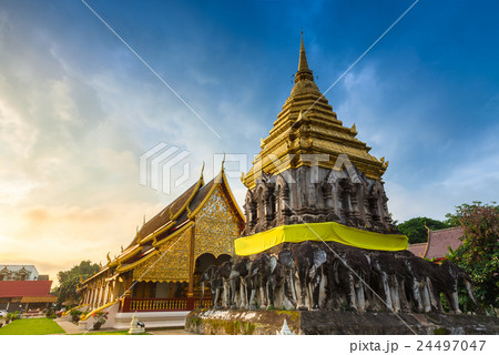 Wat Chiang Man at sunrise, Thailand 24497047
