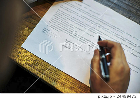 オフィス　ペーパーワーク 24499475