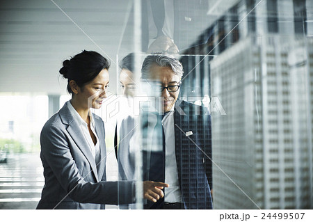 オフィスビル エントランス オフィスビル エントランス 24499507