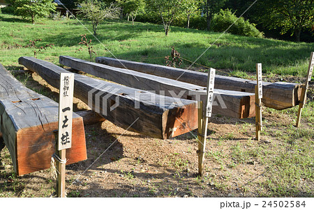 安置された横川御柱 24502584