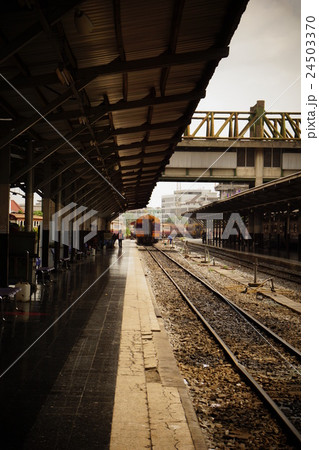 Hua Lamphong Station（フワランポーン駅、バンコク中央駅） 24503370