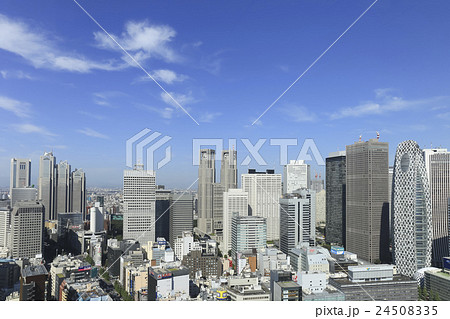 東京・西新宿　ビル群  24508335