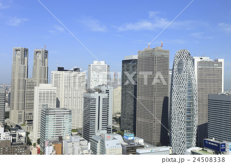 東京・西新宿　ビル群  24508338