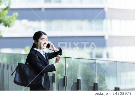 ビジネスシーン ビジネスシーン 24508978