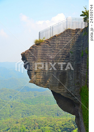 千葉県、鋸山の地獄のぞき 千葉県、鋸山の地獄のぞき 24509744
