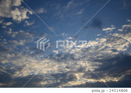 夕暮れ 24514806