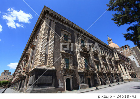 サン・ニコロ・ラレーナ修道院 24518743