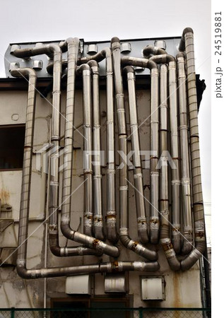 煙突 煙突 24519881