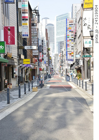 【大阪】北新地の繁華街 【大阪】北新地の繁華街 24519904