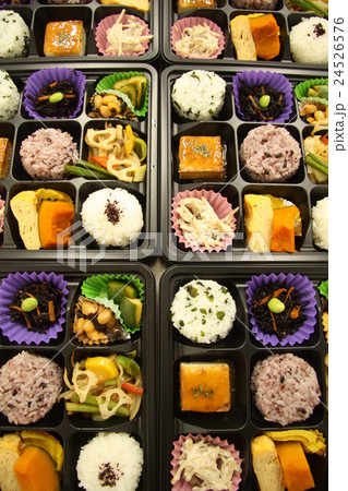 弁当 24526576