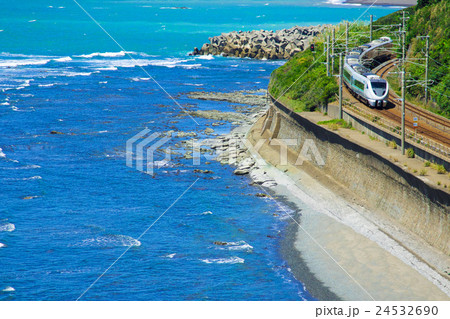 太平洋と特急くろしお 24532690
