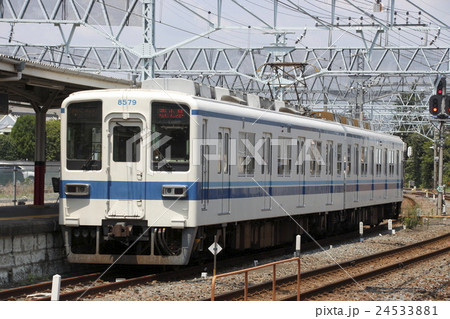 東武小泉線8000系(ワンマン列車) 東武小泉線8000系(ワンマン列車) 24533881
